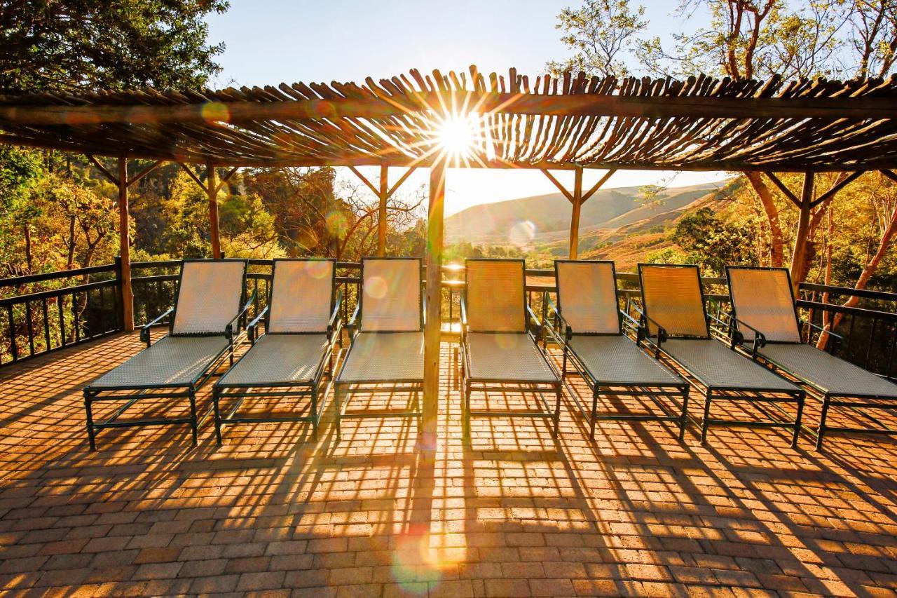 Cavern Resort & Spa Бергвил Екстериор снимка